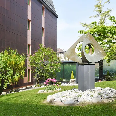 Hotel Tulip Beaulieu