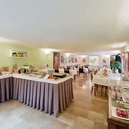 Tulip Beaulieu Готель Лозанна